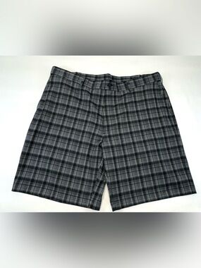 NWT Grand Slam Motion Flow Gray Plaid Golf Shorts - Men's Size 42